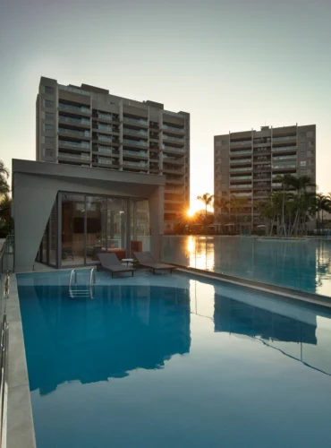 PISCINA POOL HOUSE