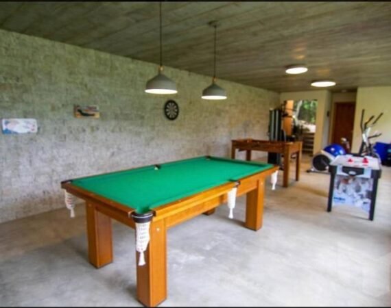 Casa em Araras Petrópolis Salão de jogos