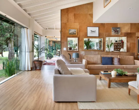 Sala de Estar Pousada Fazendas Secretário - Terrenos em Secretário, Petrópolis